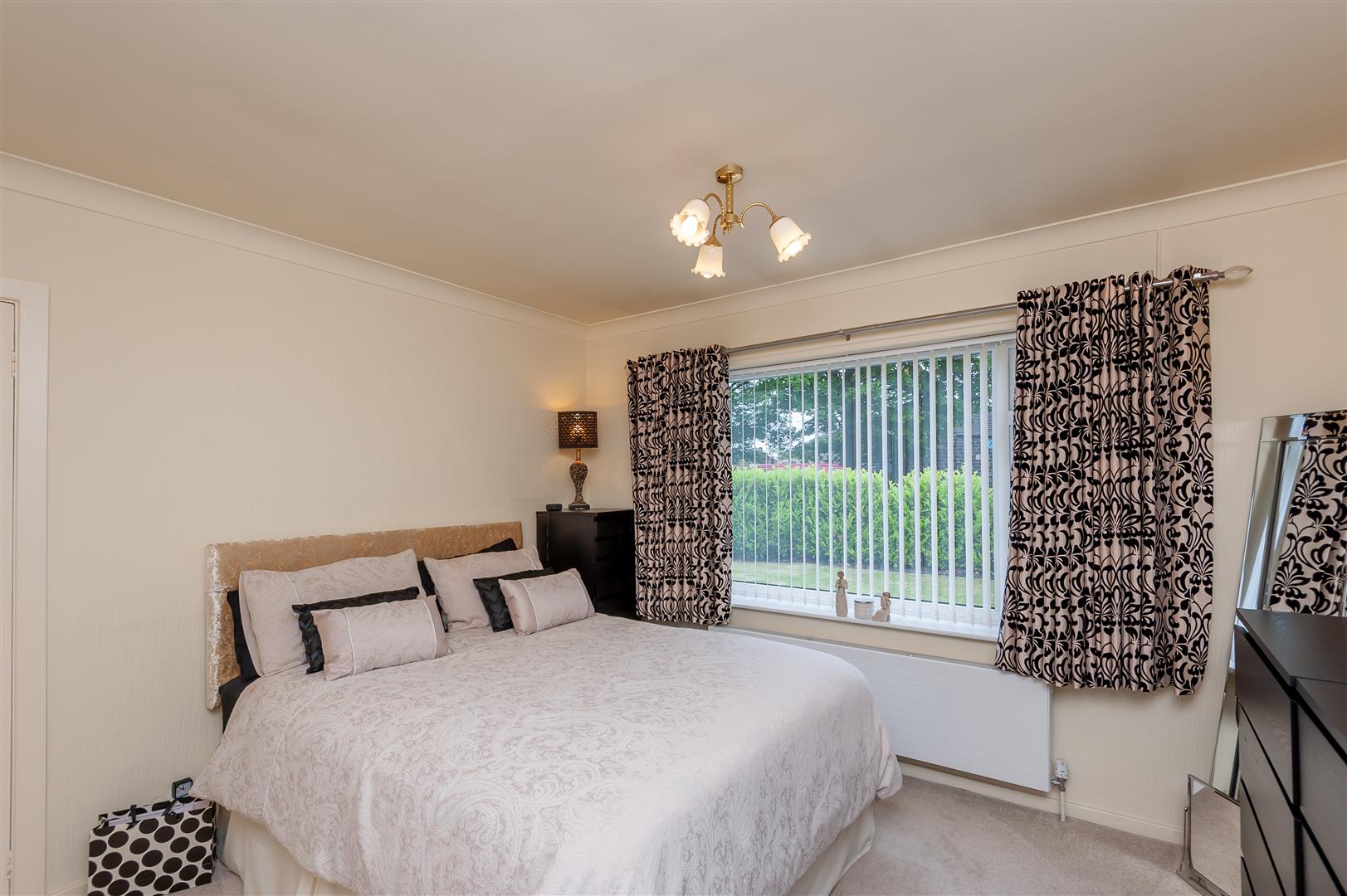 Water Royd Lane, Mirfield SW Property